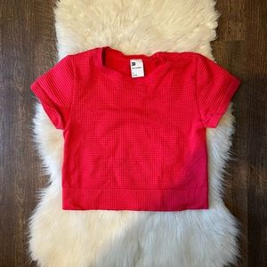 All In Motion Women’s Seamless Baby T-shirt